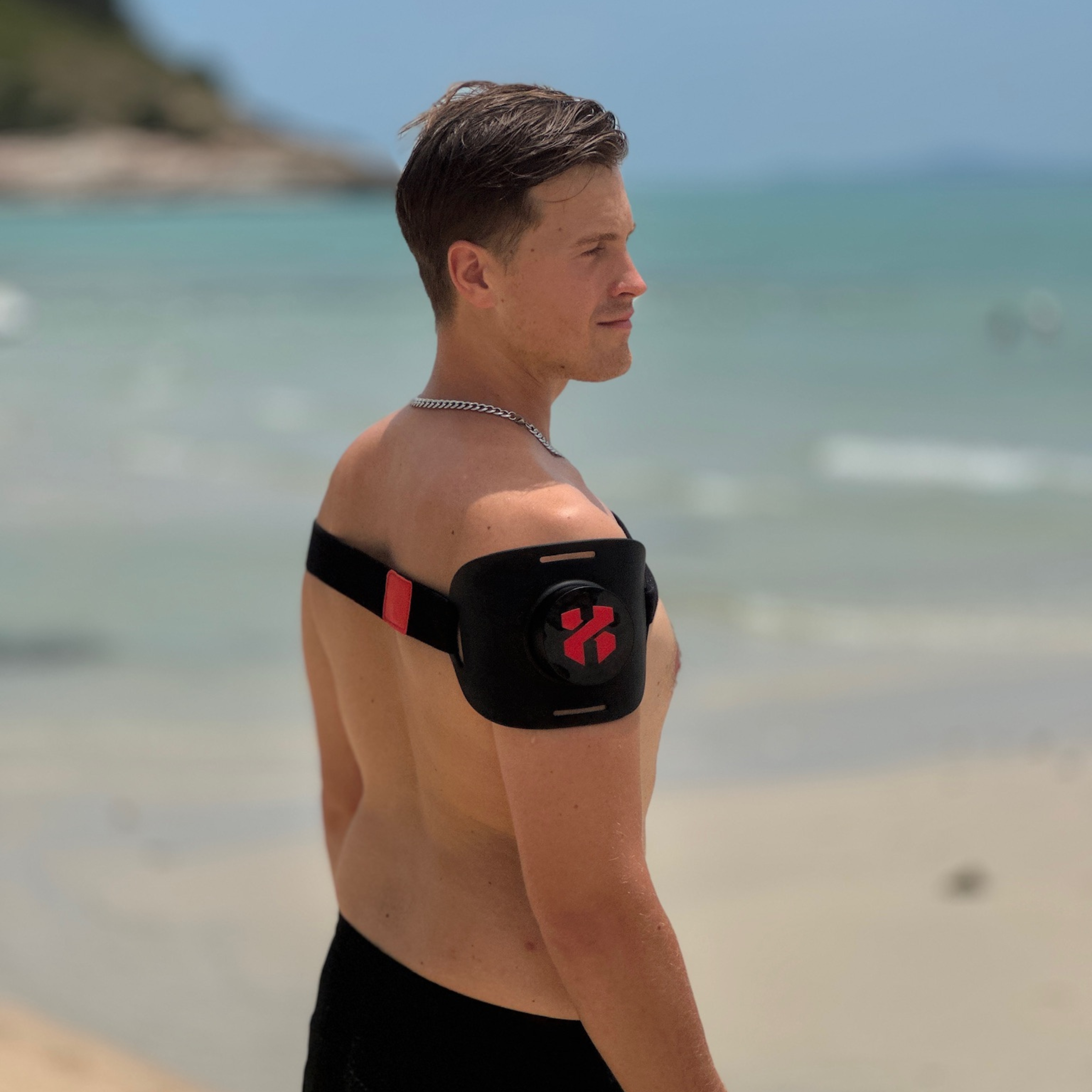 LumaFlex® BODY PRO kannettava punavalo- ja lähi-infrapunalamppu (NIR) 6 LumaFlex® BODY PRO kannettava punavalo- ja lähi-infrapunalamppu (NIR)